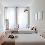 Lovelystay - The Fig Tree House Apartman *