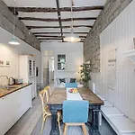 Apartman Lovelystay - The Fig Tree House *