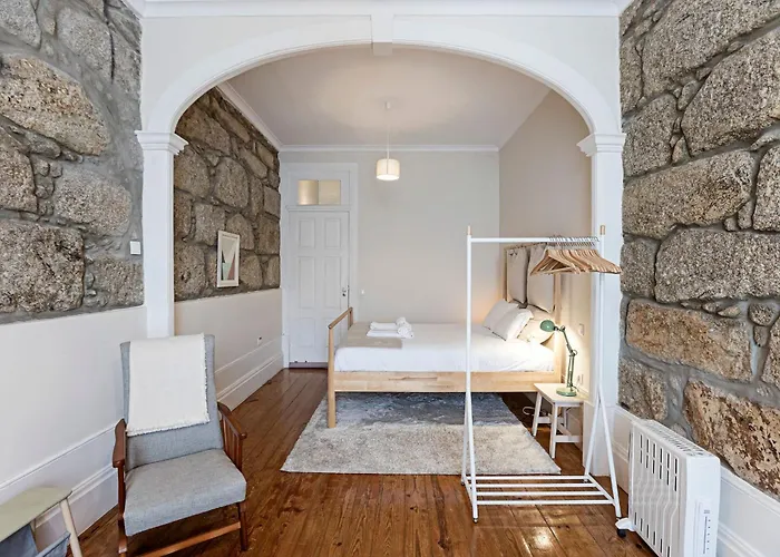 Lovelystay - The Fig Tree House *